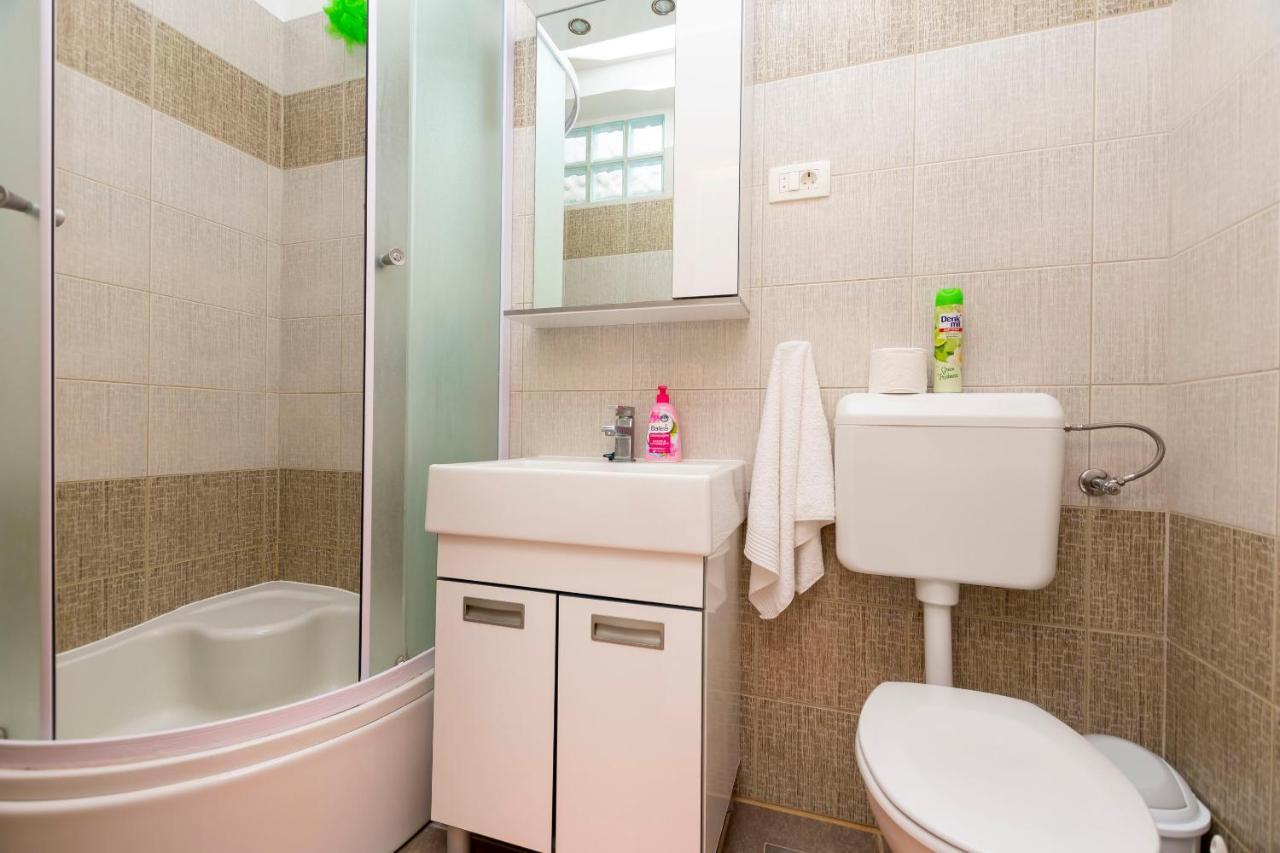 Apartments Djani Міміце Екстер'єр фото