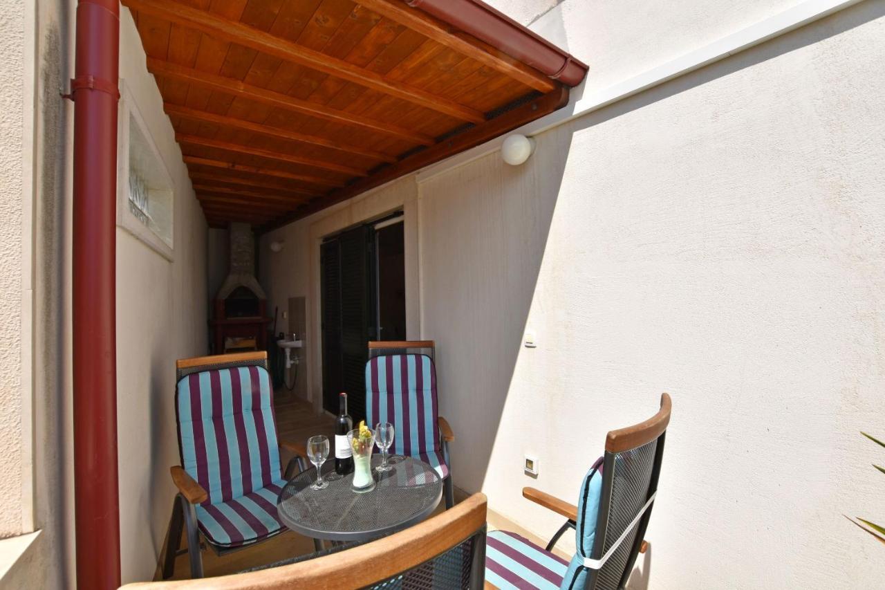 Apartments Djani Міміце Екстер'єр фото