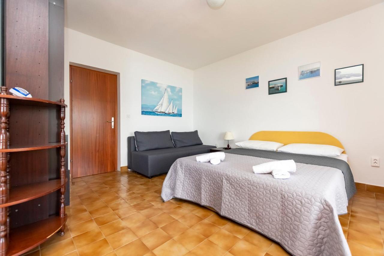 Apartments Djani Міміце Екстер'єр фото